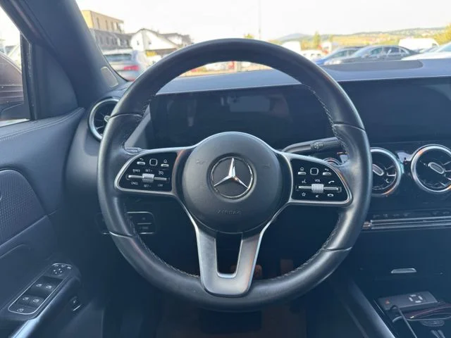 Mercedes-Benz GLA 250 – 6
