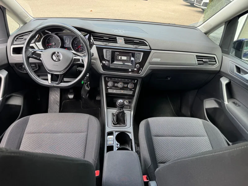 Volkswagen Touran – 19