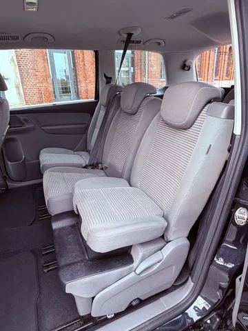 SEAT Alhambra – 7