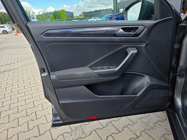 Volkswagen T-Roc – 31