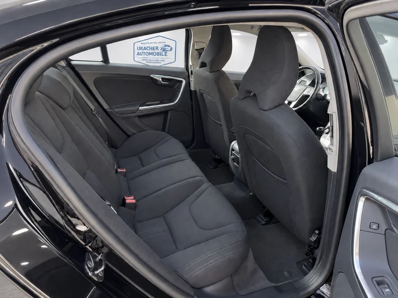 Volvo S60 – 17
