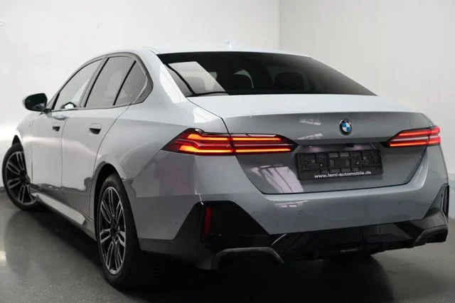 BMW 520 – 7