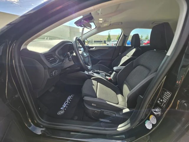 Ford Focus – 24
