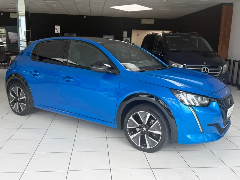 Peugeot 208 – 3
