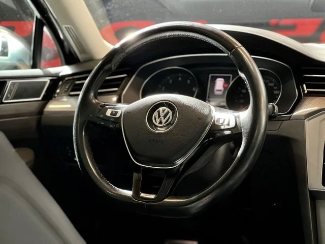 Volkswagen Passat Alltrack – 30