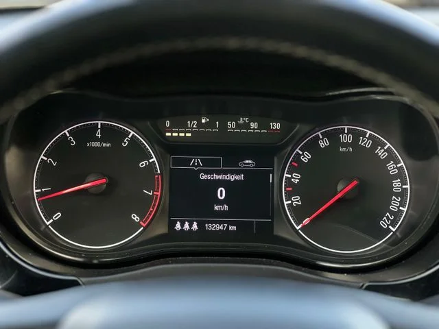 Opel Corsa – 15