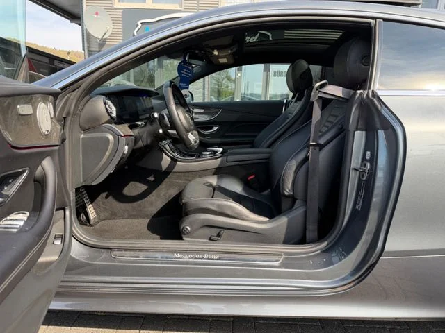 Mercedes-Benz E 400 – 8