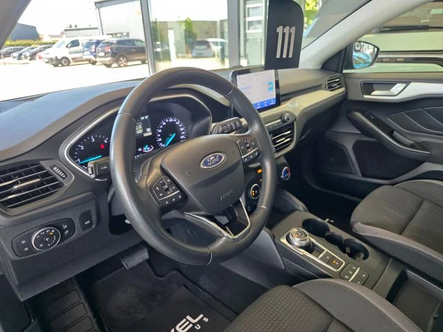 Ford Focus – 27