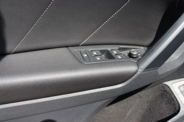 Volkswagen Tiguan – 12