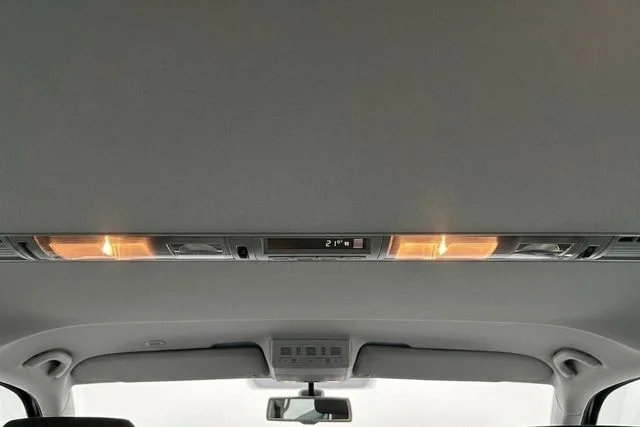 Volkswagen T5 Transporter – 17