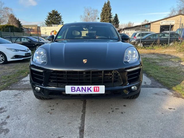 Porsche Macan – 3