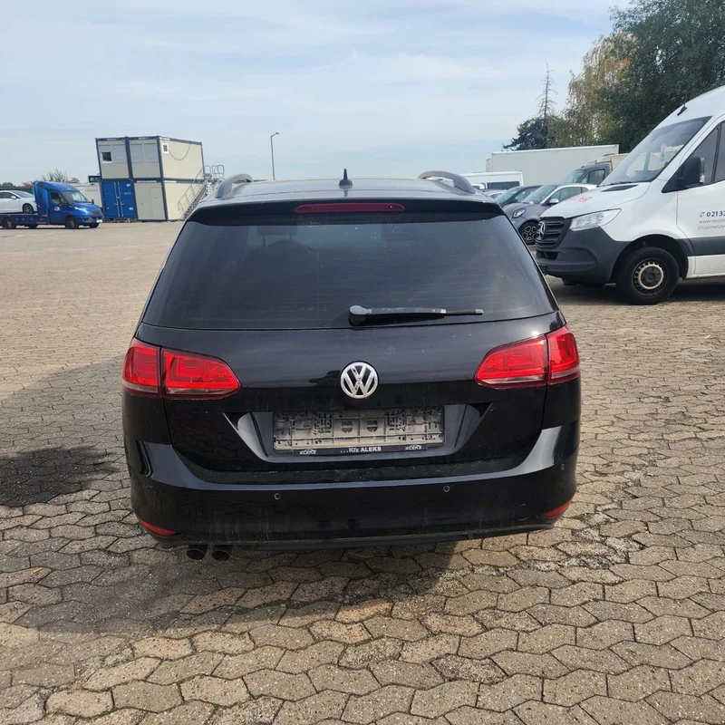 Volkswagen Golf – 5