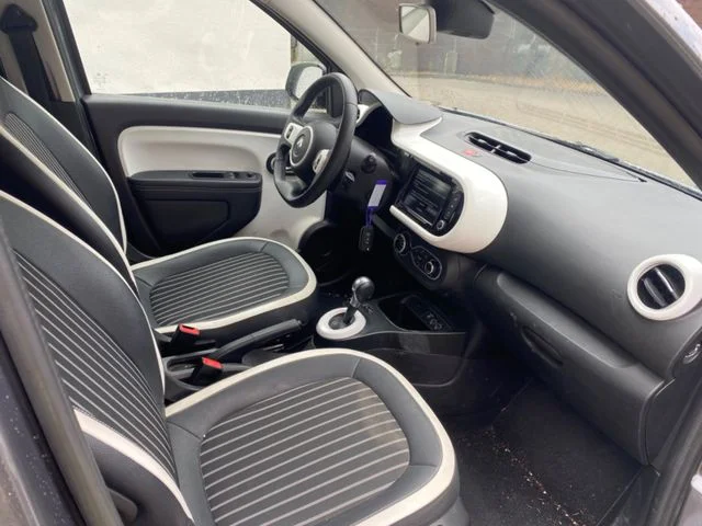 Renault Twingo – 16