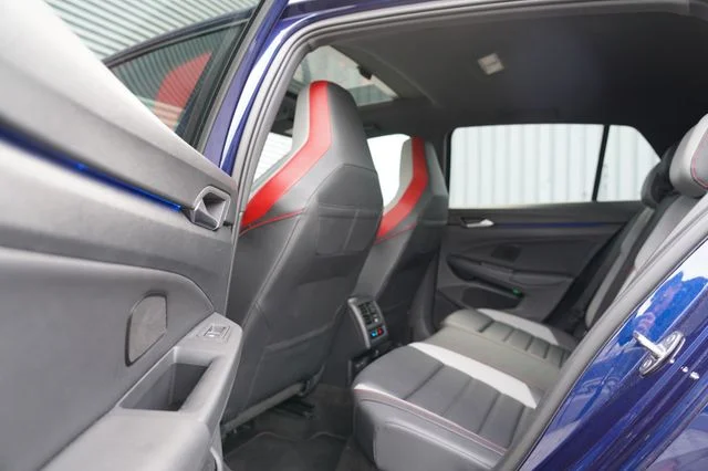 VW Golf – 9