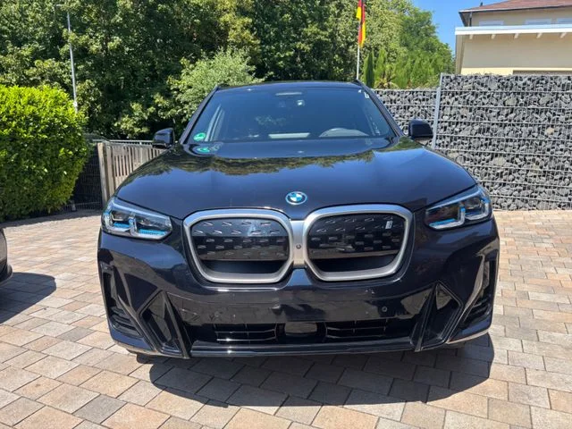 BMW iX3 – 2