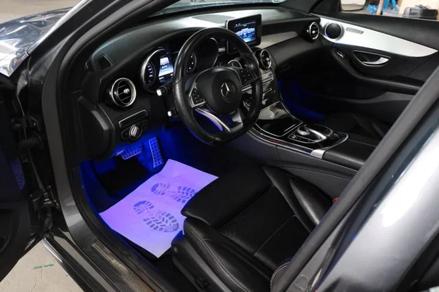 MERCEDES-BENZ C 250 – 10