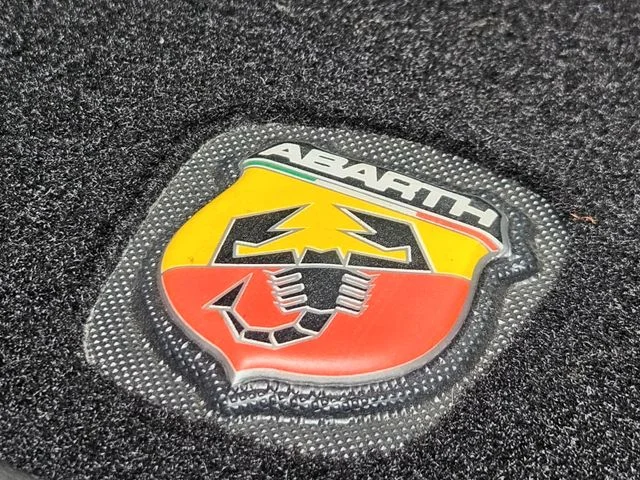 Abarth 500C – 18