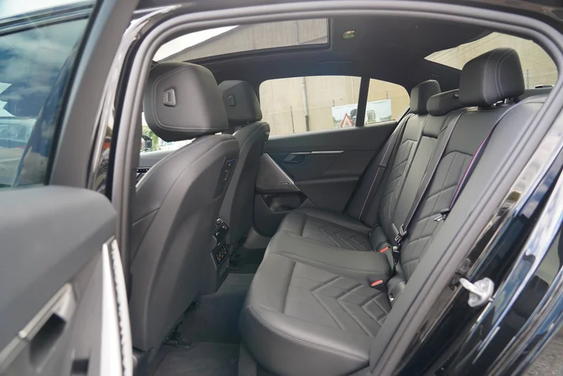 BMW 520 – 21
