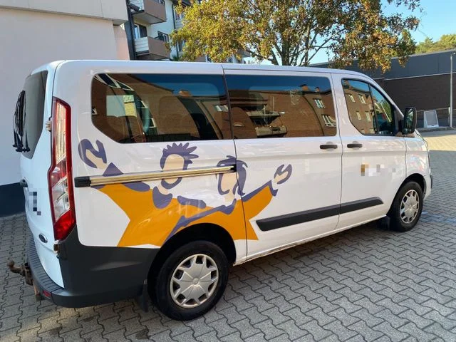 Ford Transit – 7