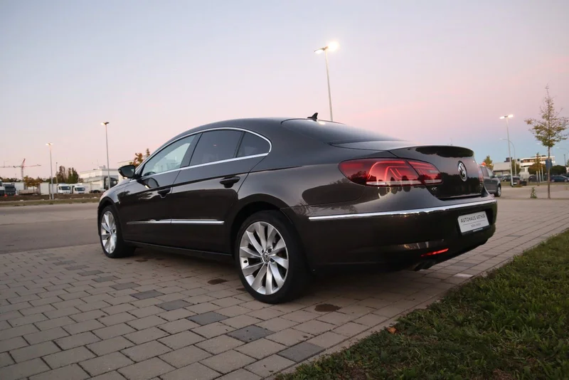 Volkswagen Passat – 2