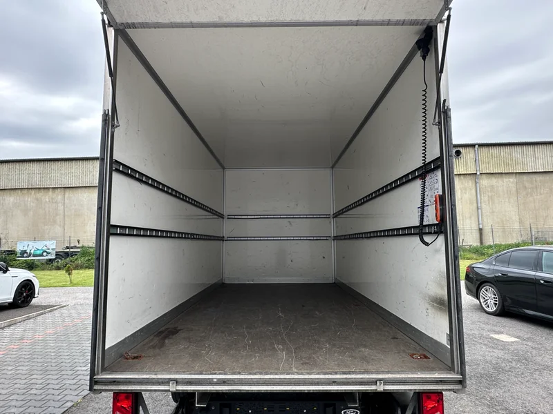 FORD Transit – 7
