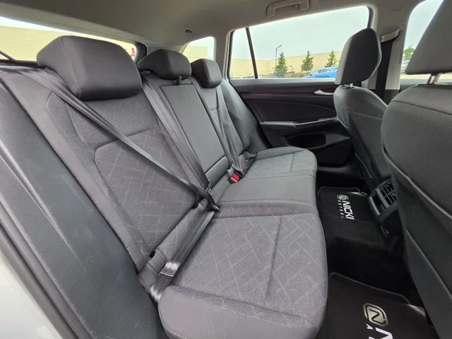 Volkswagen Golf – 20
