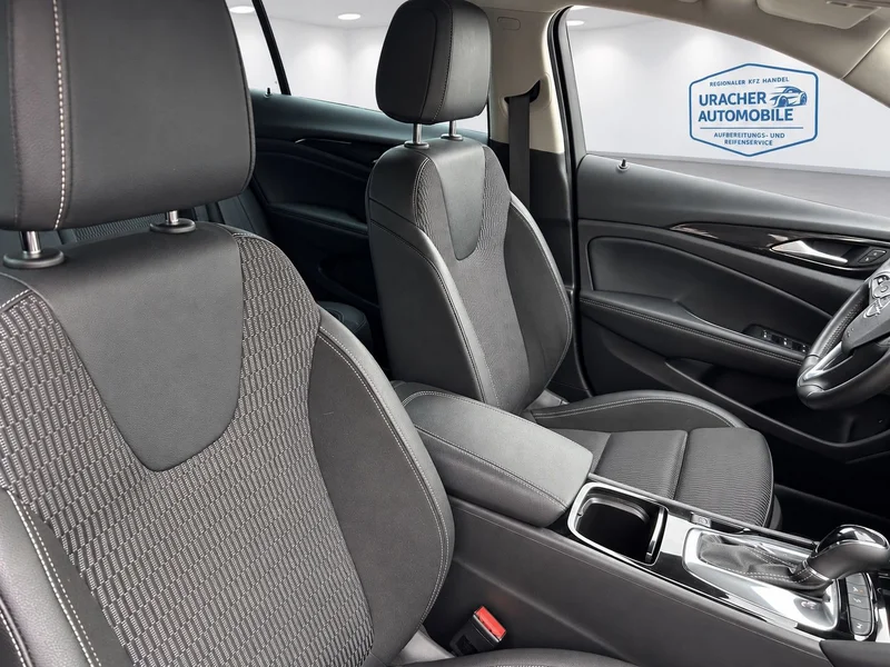 Opel Insignia – 21
