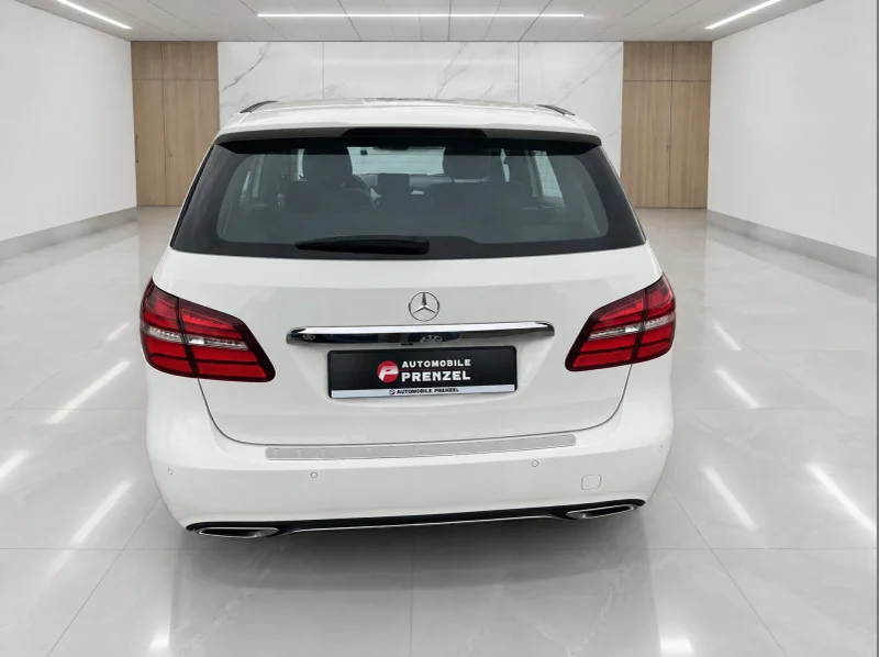 Mercedes-Benz B 220 – 4