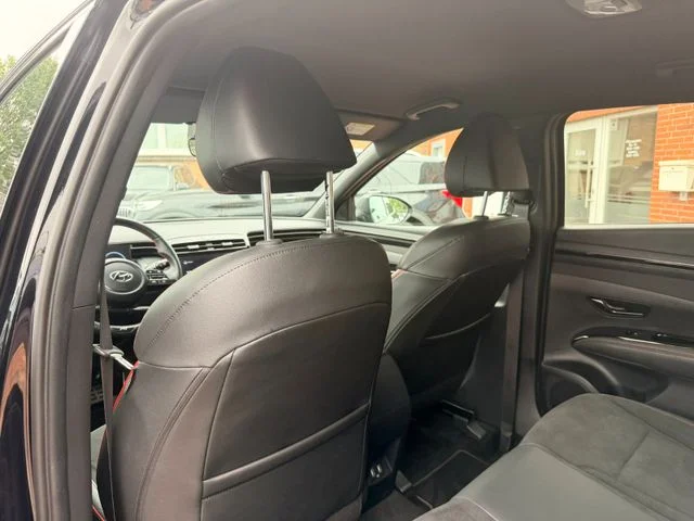 Hyundai Tucson – 17