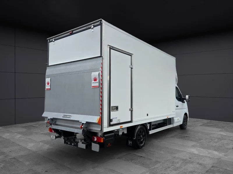 Renault Master XXLKoffer 4,95x2,14x2,30 Seitentüre LBW – 8