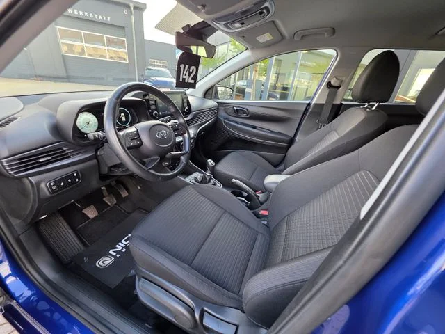 Hyundai i20 – 28