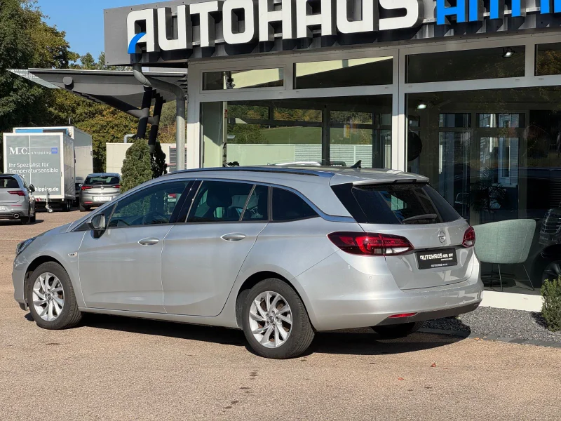 Opel Astra – 13