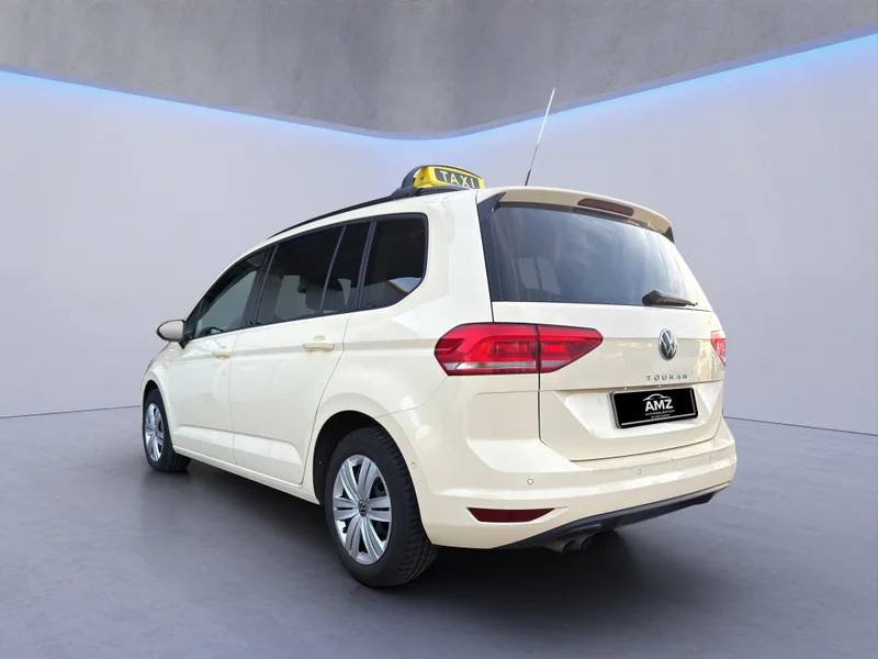 Volkswagen Touran Touran II – 5