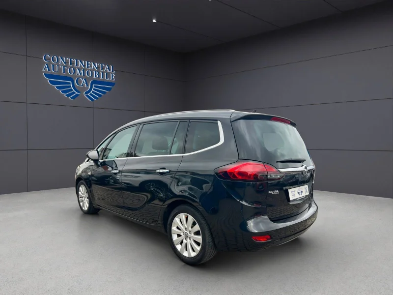 Opel Zafira – 3