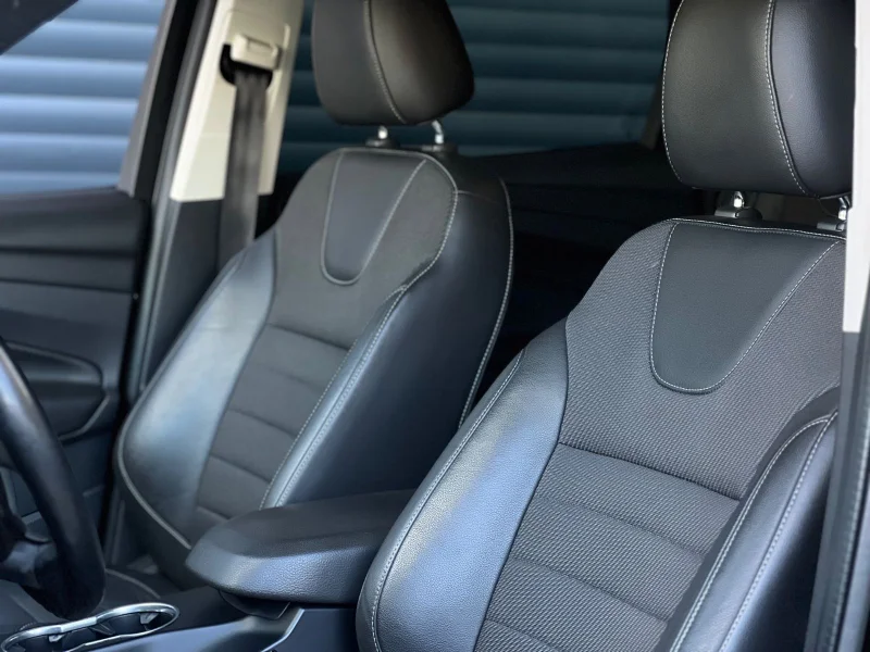 Ford Kuga – 11