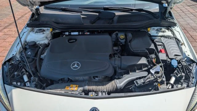 MERCEDES-BENZ A 180 – 23