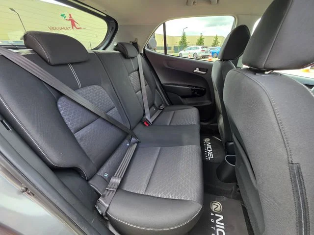 Kia Picanto – 21