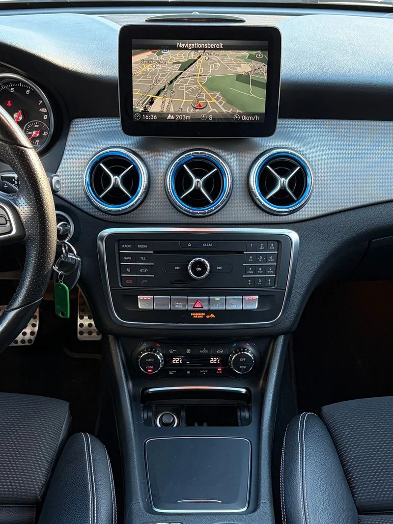 Mercedes-Benz CLA 200 Shooting Brake – 13