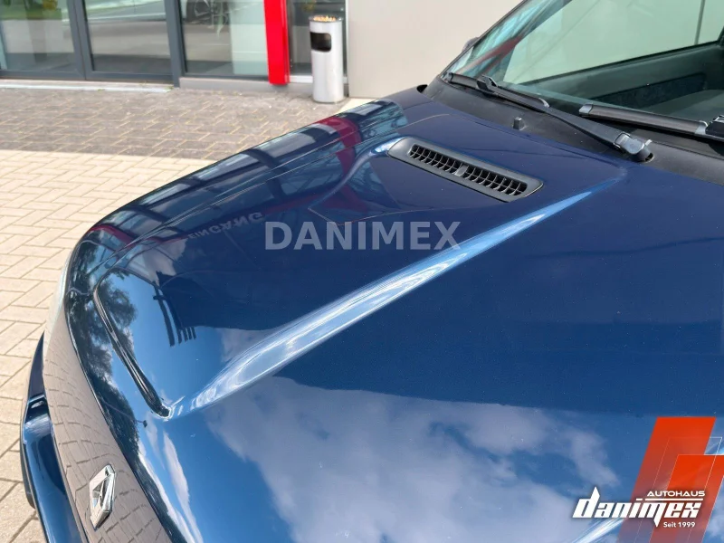 Renault Clio – 26