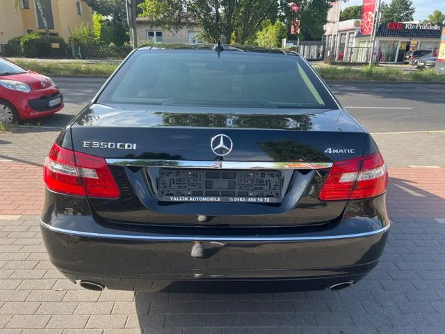 Mercedes-Benz E 350 – 6