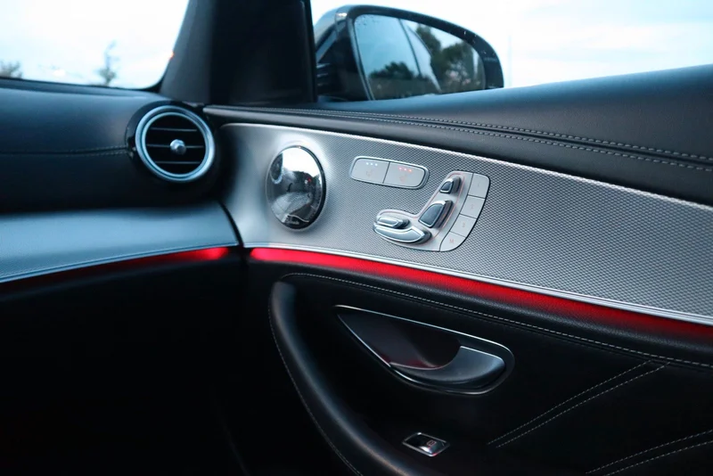 Mercedes-Benz E 63 AMG – 23