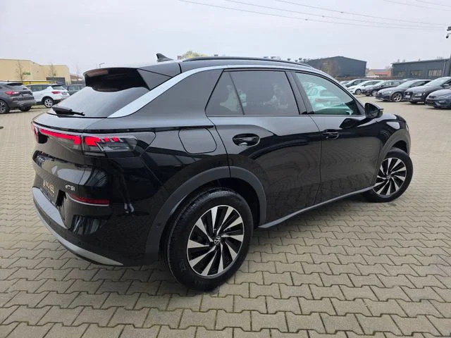 Volkswagen T-Roc – 4