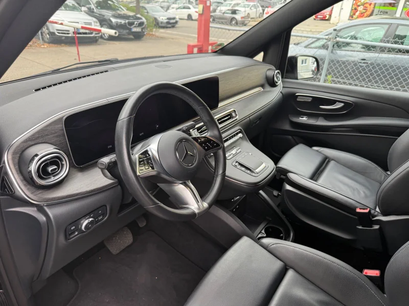 Mercedes-Benz V 300 – 10
