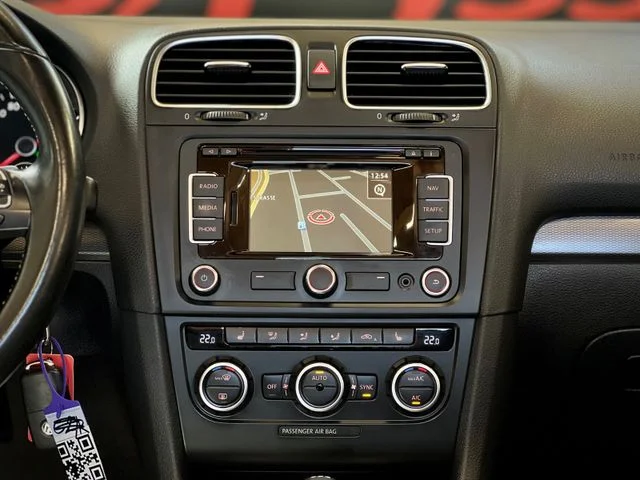 Volkswagen Golf – 28