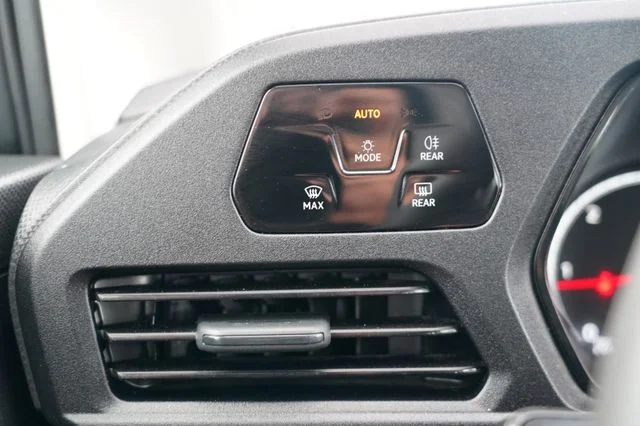 VW Caddy – 16
