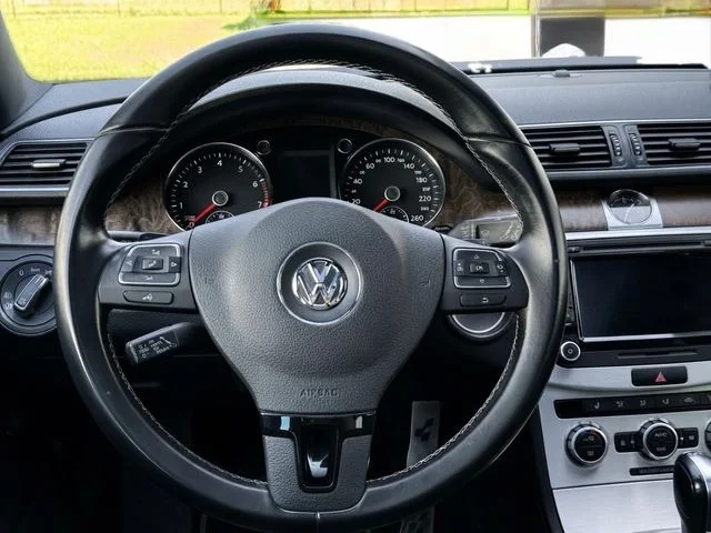 Volkswagen Passat Variant – 11