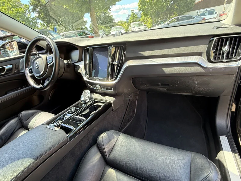 Volvo V60 – 16