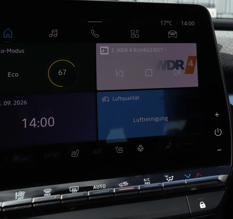 Renault Megane E-TECH – 26