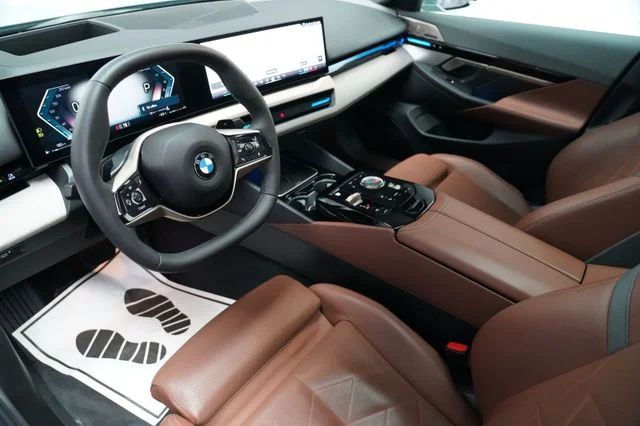 BMW 520 – 16