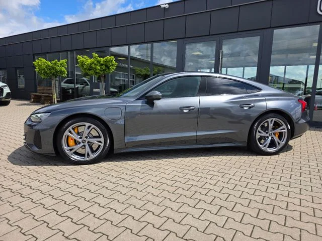 Audi e-tron GT – 10